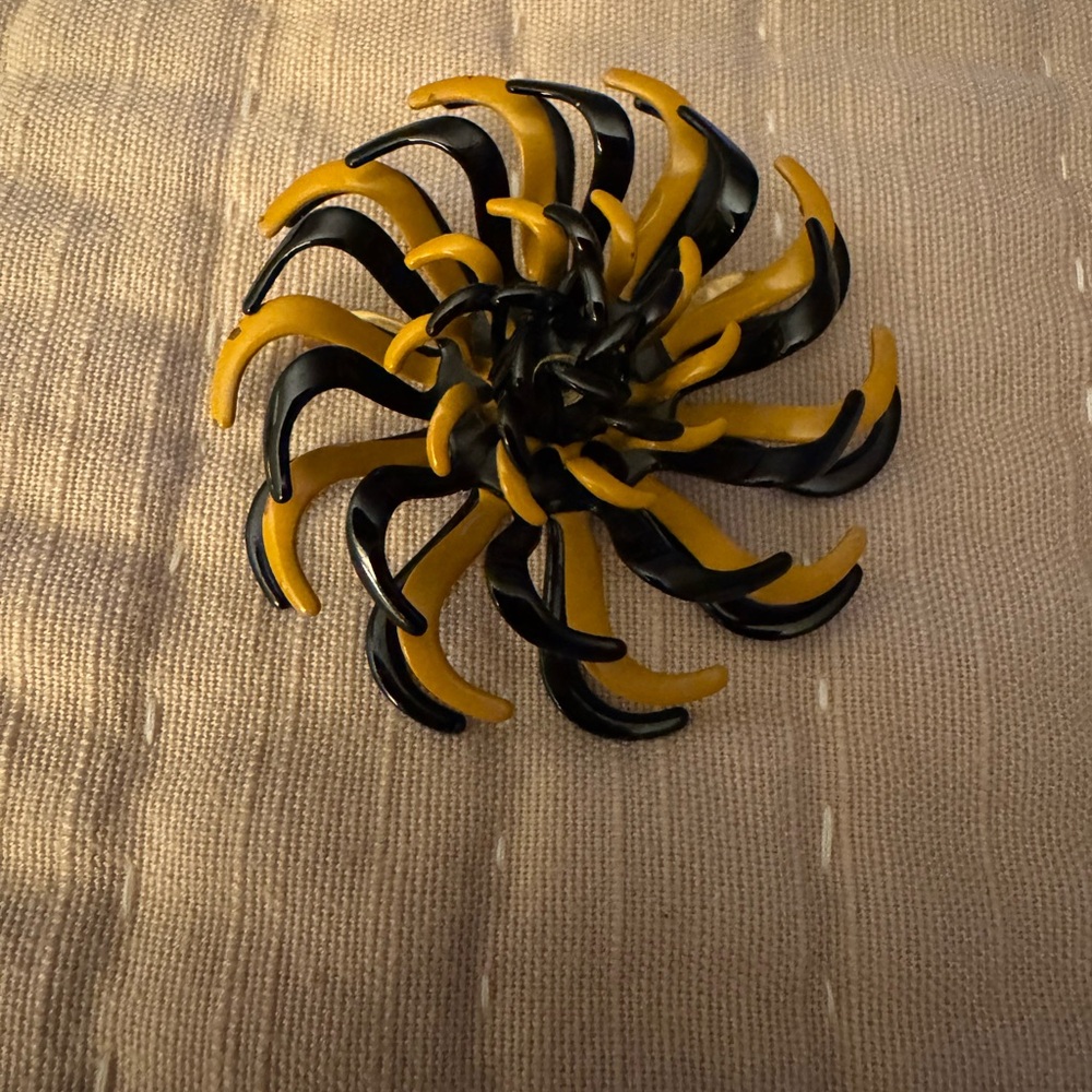 Yellow and Black flower brooch